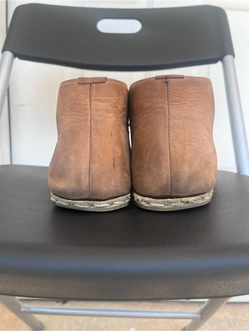 Men's Brown Leather Chukka Boots - Classic Lace-Up